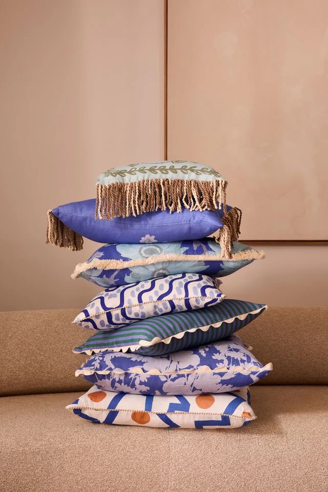 Cottage Garden Blue Cushion - Image 3