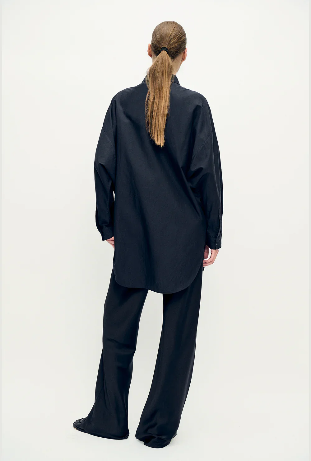 Cotton Silk Round Shirt - Black - Image 3