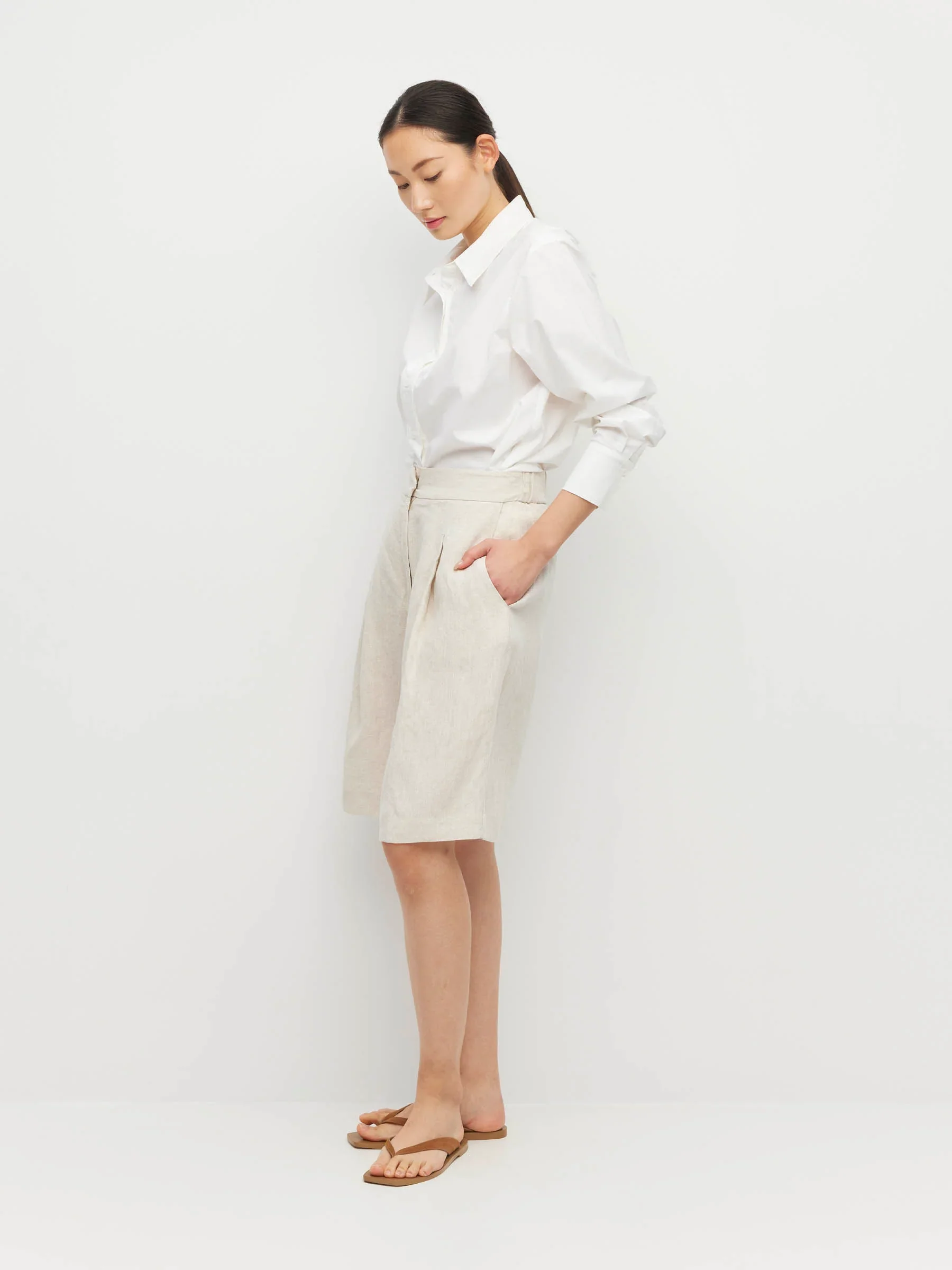 Halina Short - Image 2