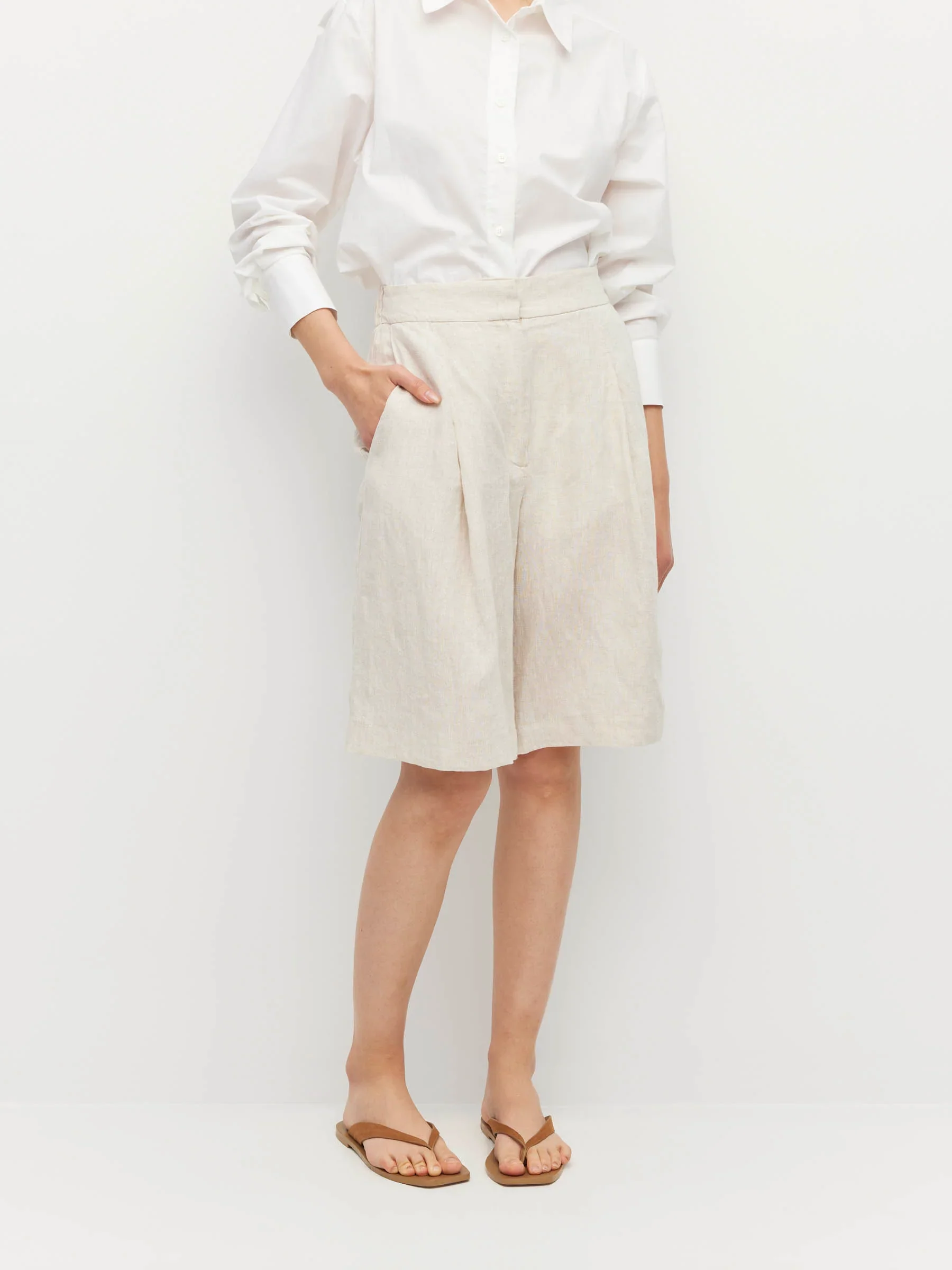 Halina Short - Image 3